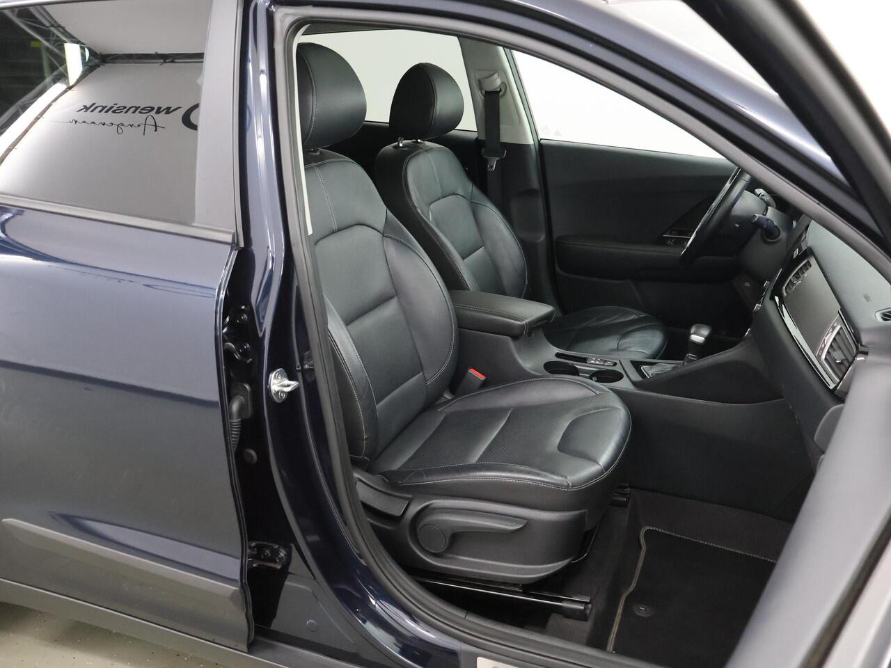 KIA Niro 1.6 GDi Hybrid ExecutiveLine | Panoramadak | Lederen Bekleding | JBL Audio | Dodehoekdetectie | Stoel/Stuurwielverwarming | Stoelventilatie | Elektrisch bedienbare bestuurdersstoel met geheugenfunctie