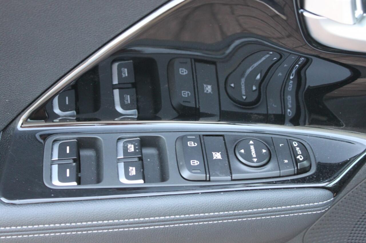 KIA Niro 1.6 GDi H. DynamicL. Trekhaak, navi, Apple carplay/Android, trek