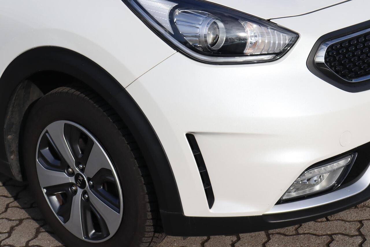 KIA Niro 1.6 GDi Hybrid DynamicLine Navigatie, Cruise control, Camera, Trekhaak, Lichtmetalen wielen