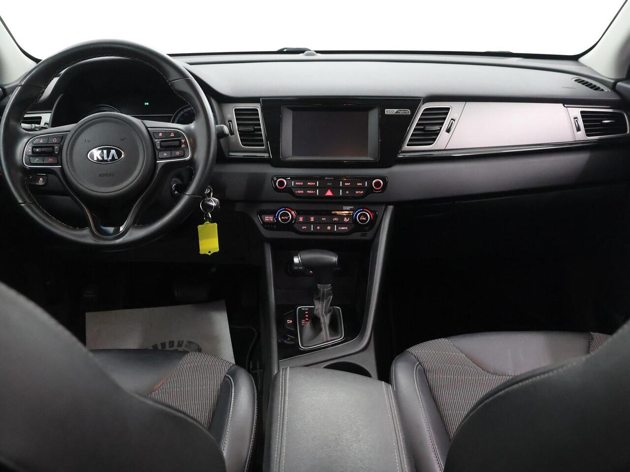 KIA Niro 1.6 GDi Hybrid DynamicLine | Navigatiesysteem | Parkeercamera | Stoelverwarming | Cruise Control |