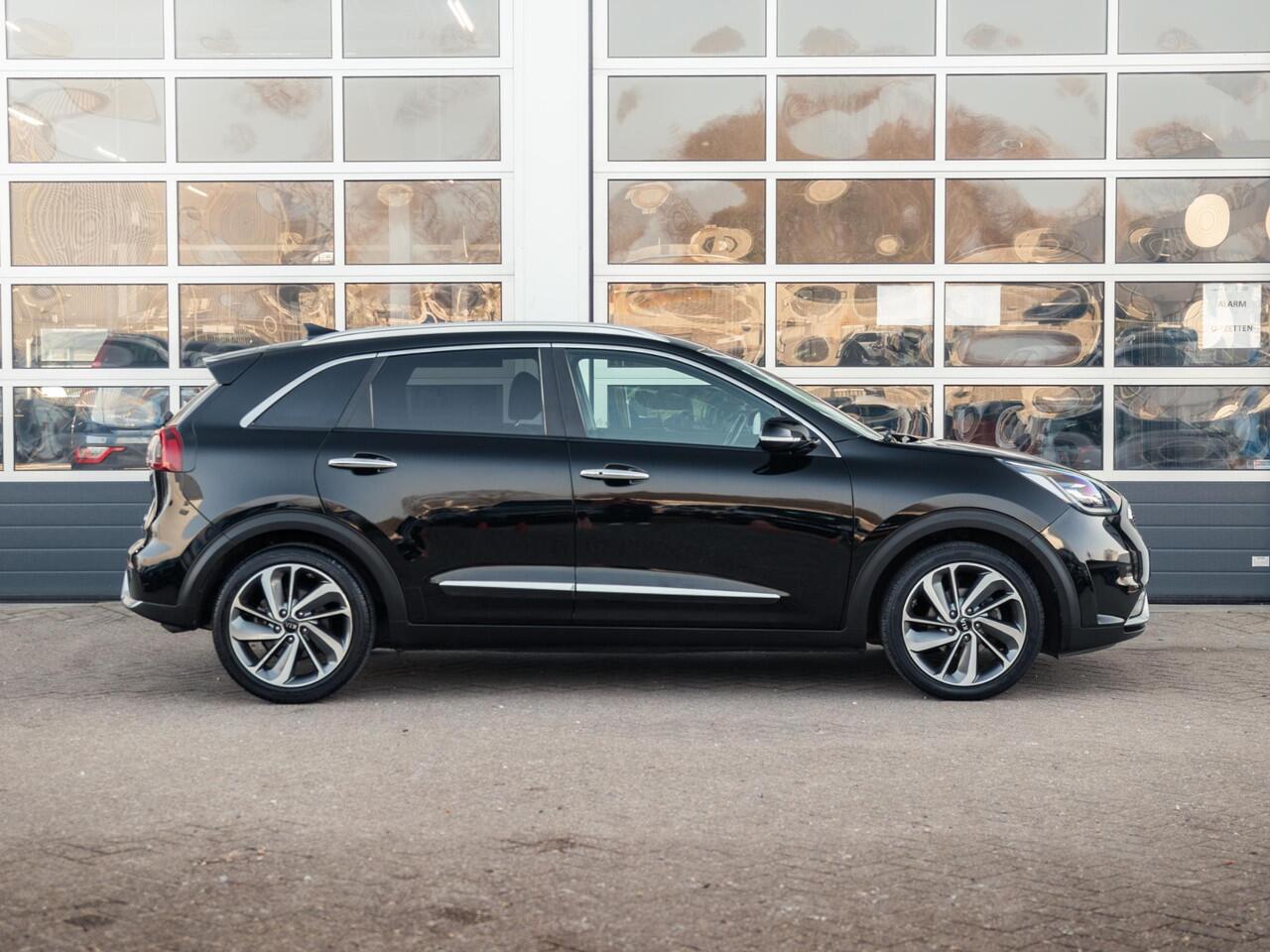 KIA Niro 1.6 GDi Hybrid ExecutiveLine l lederen bekleding l stoelverwarming en ventilatie l El. Verstelbare stoel met memory functie l