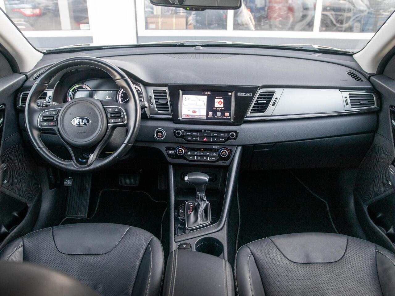 KIA Niro 1.6 GDi Hybrid ExecutiveLine l lederen bekleding l stoelverwarming en ventilatie l El. Verstelbare stoel met memory functie l