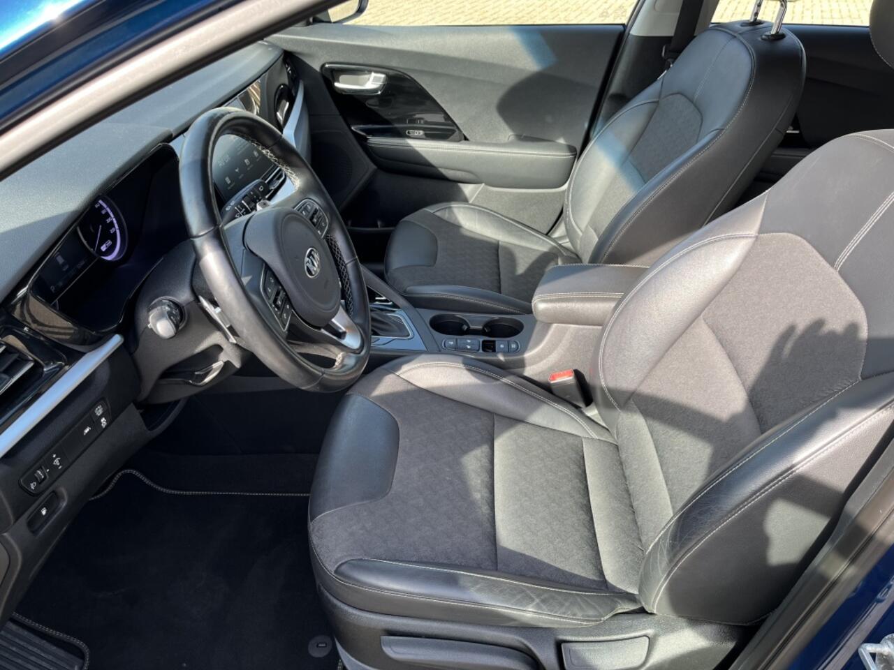KIA Niro 1.6 GDi Hybrid DynamicLine | Apple Carplay | Camera | Cruise | Trekhaak