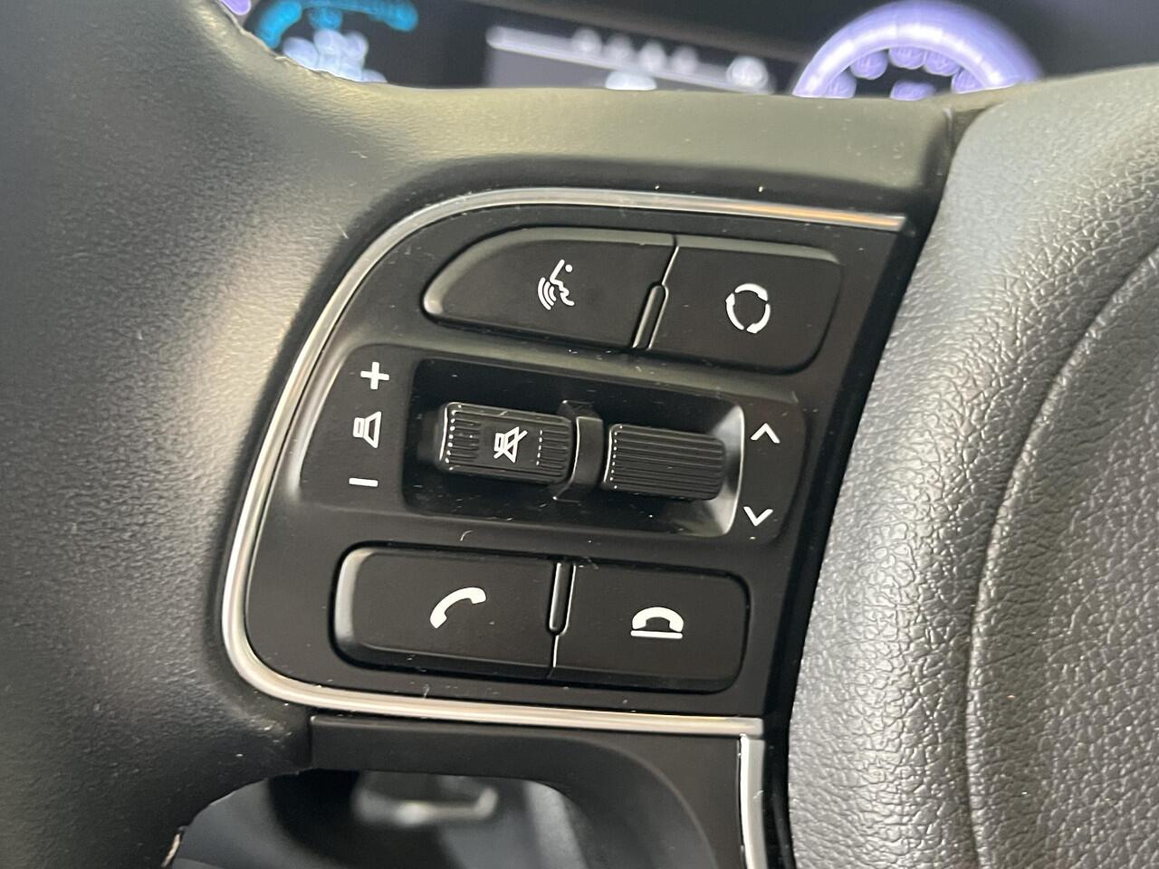 KIA Niro 1.6 GDi Hybrid DynamicLine Adaptieve Cruisecontrol, Apple Carplay, Android Auto, Navigatie, Achteruitrij Camera