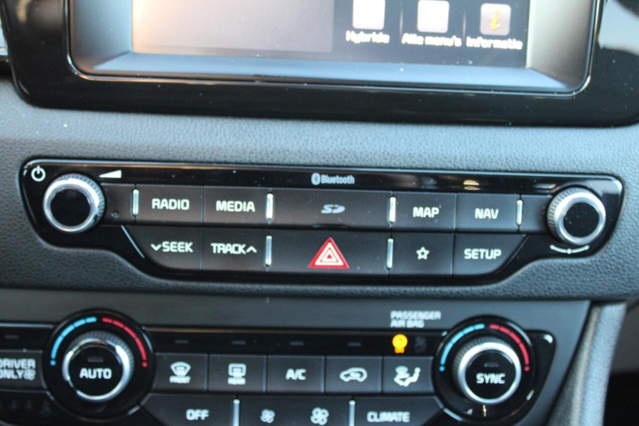 KIA Niro 1.6 GDI Hybrid 140pk Executive automaat ECC/cruise/camera/navi/trekhaak