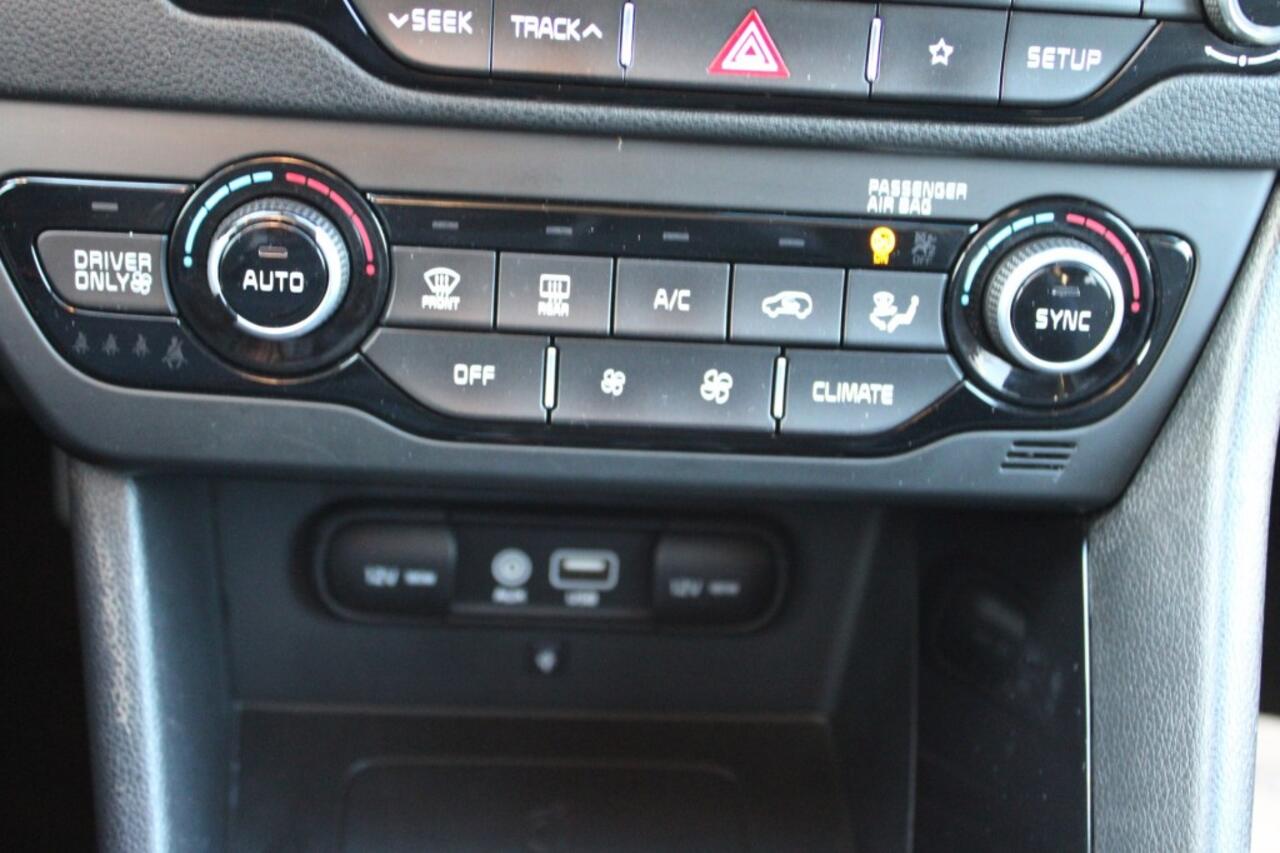 KIA Niro 1.6 GDI Hybrid 140pk Executive automaat ECC/cruise/camera/navi/trekhaak