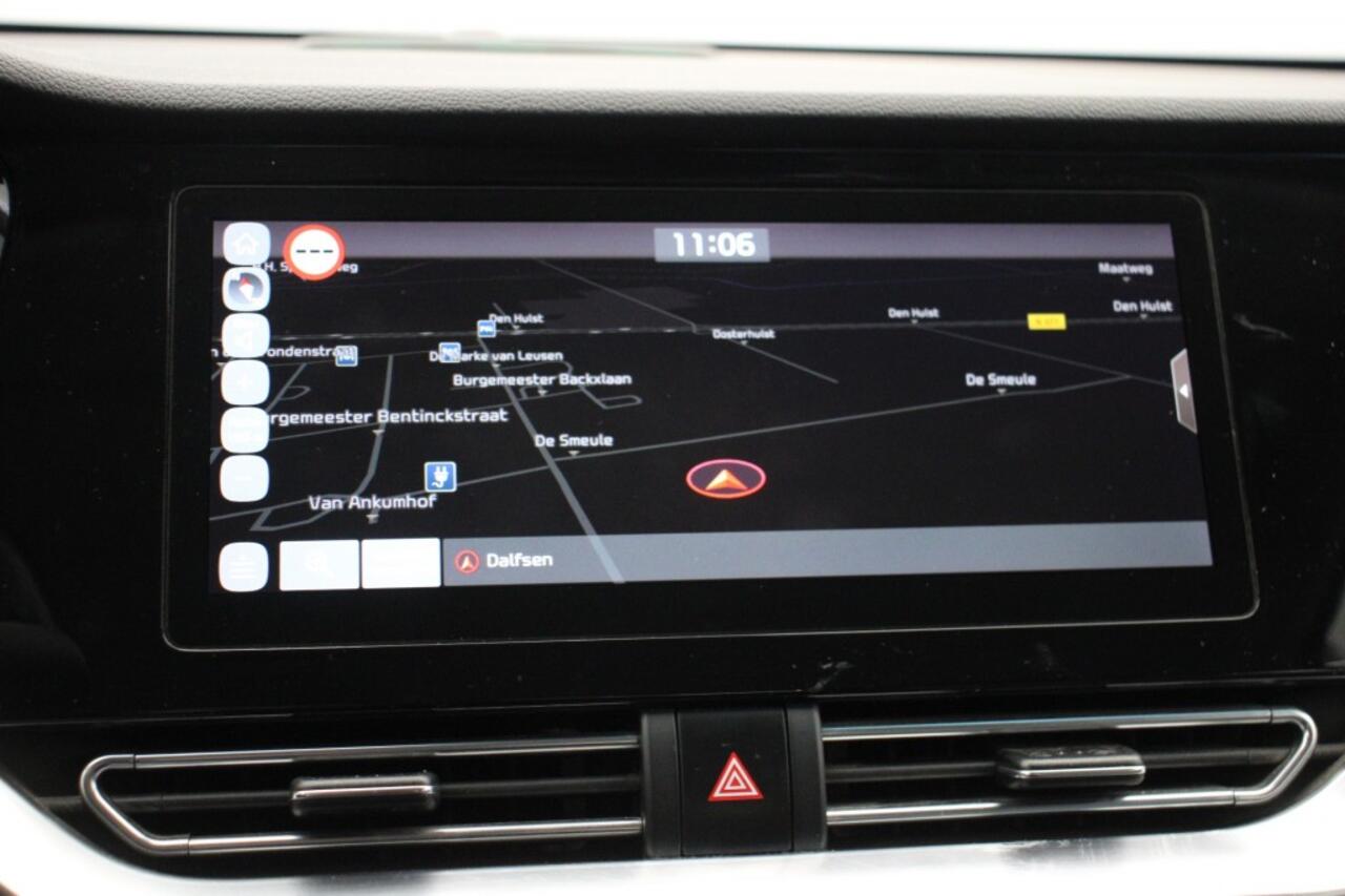 KIA Niro E-Niro DynamicLine 64 kWh - Carplay, Navi, Camera, Stuur/Stoelverw.