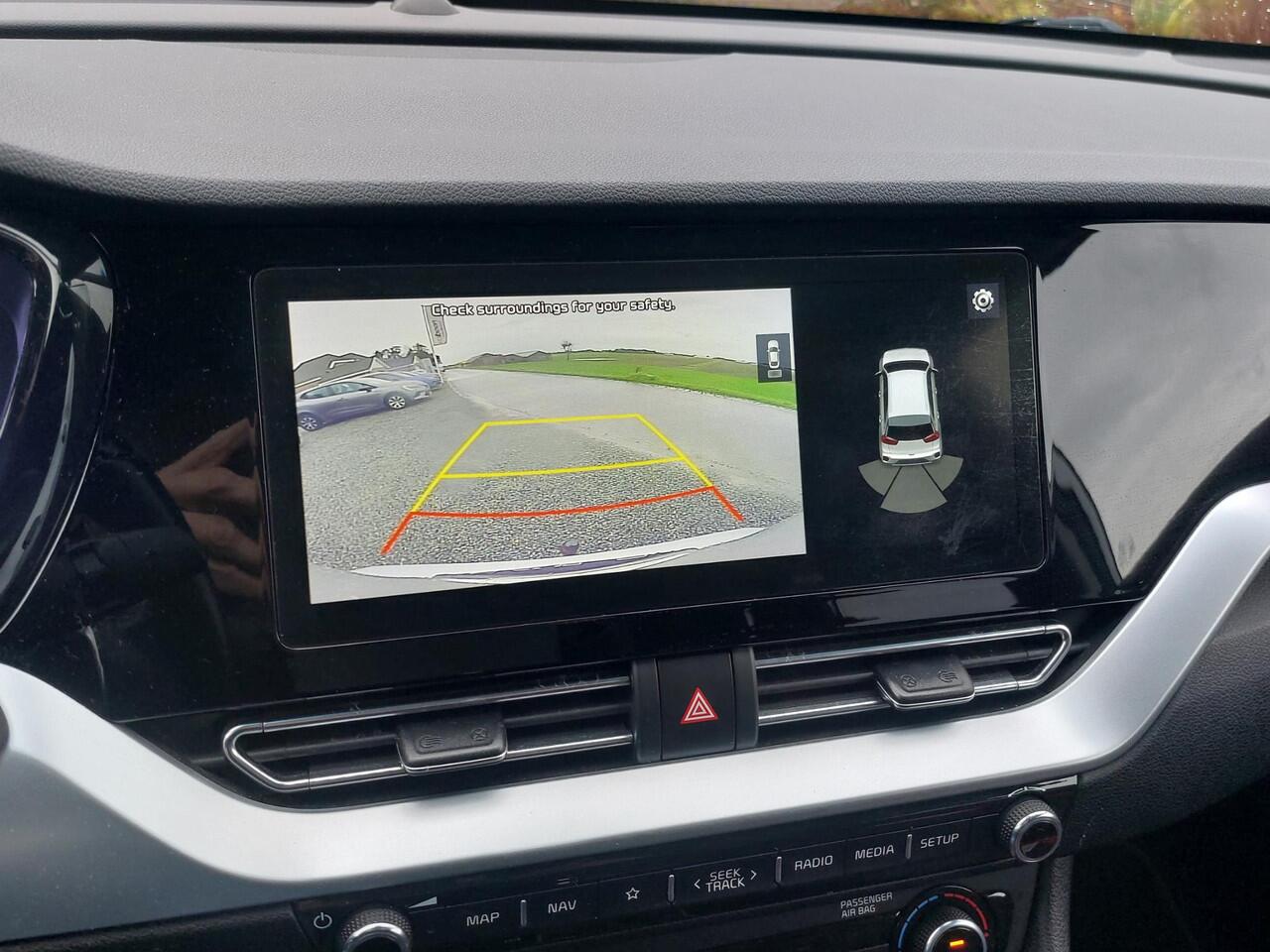 KIA Niro 1.6 GDi Hybrid DynamicLine NAVI | CLIMA | TREKHAAK | rijklaarprijs!!