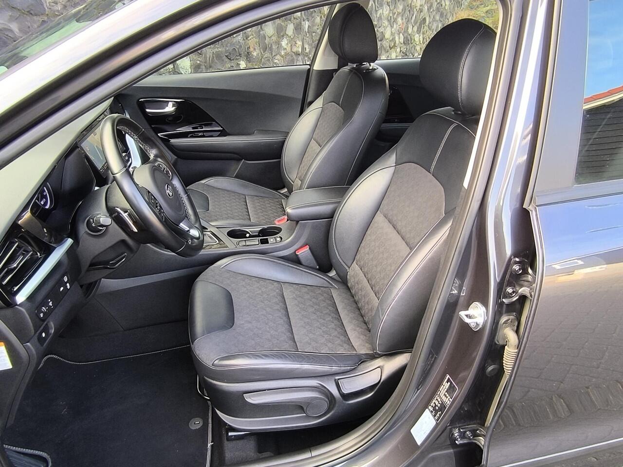 KIA Niro 1.6 GDi Hybrid DynamicLine Afneembare trekhaak, carplay, Dab+