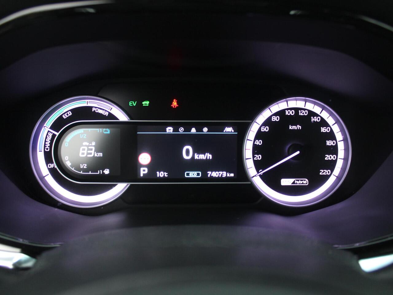 KIA Niro 1.6 GDi Hybrid DynamicPlusLine | Stuur-/stoelverwarming | Camera | 18" LM | Clima | Navi | Cruise adapt. | PDC | Leer |