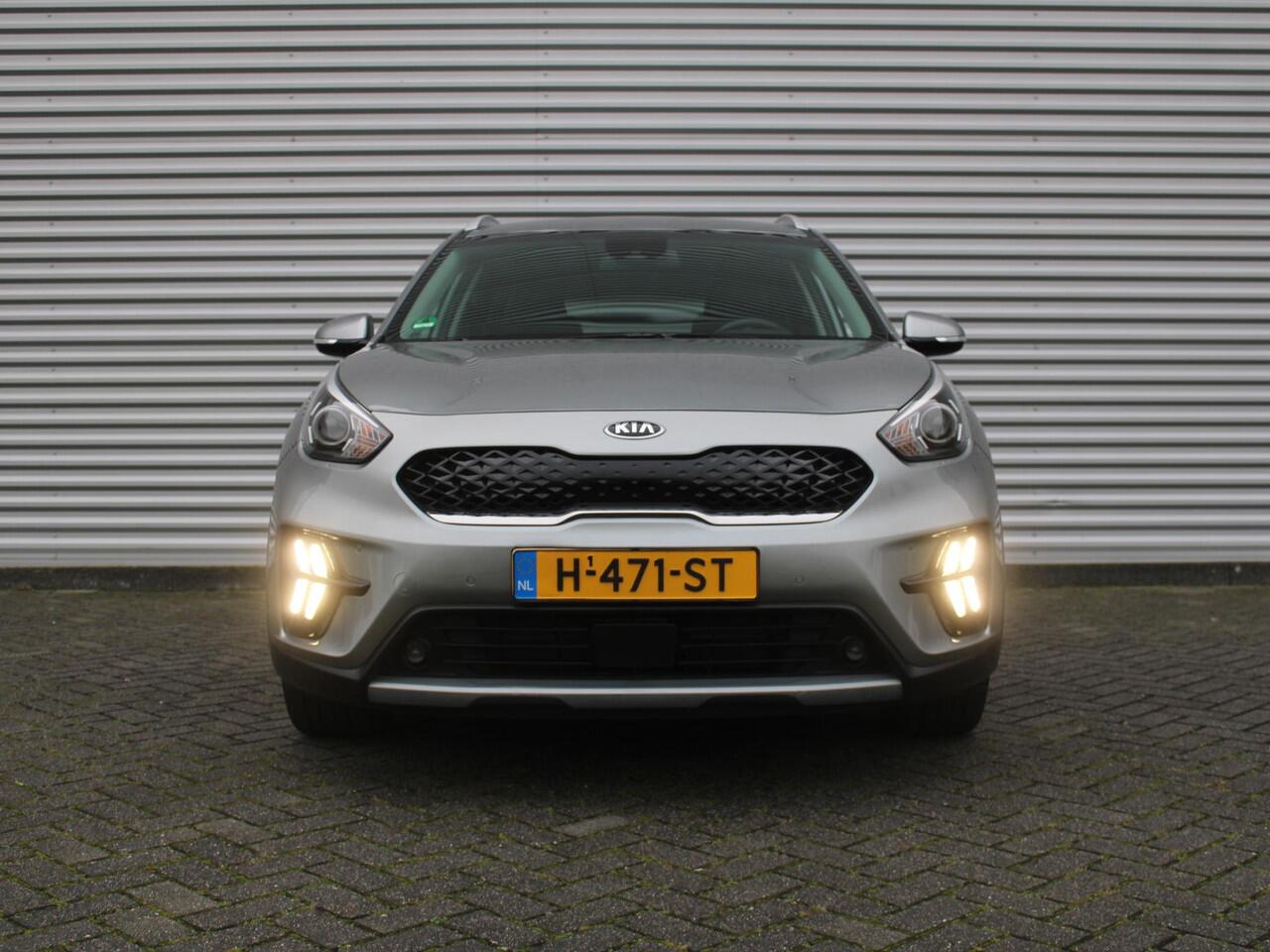 KIA Niro 1.6 GDi Hybrid DynamicPlusLine | Stuur-/stoelverwarming | Camera | 18" LM | Clima | Navi | Cruise adapt. | PDC | Leer |