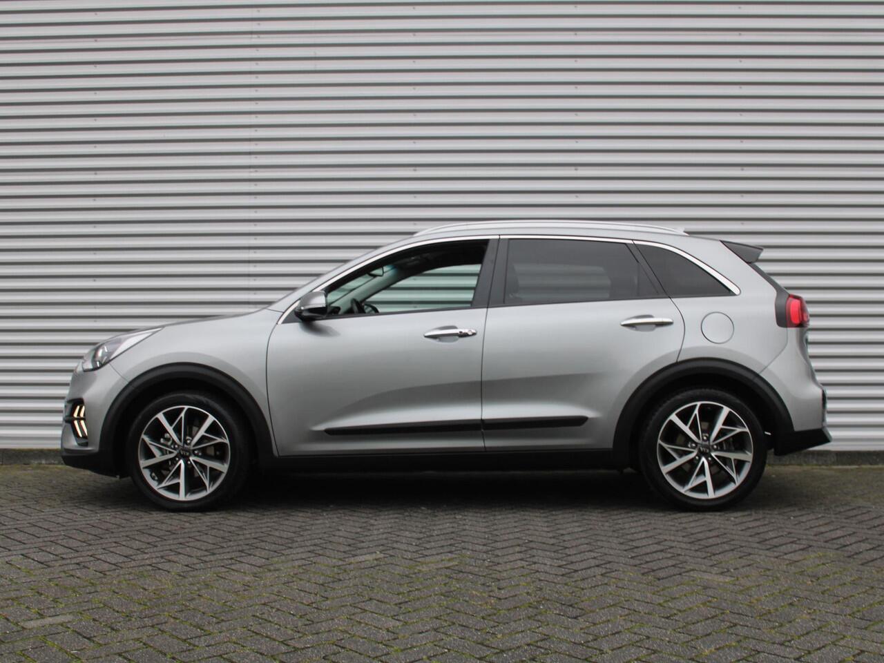 KIA Niro 1.6 GDi Hybrid DynamicPlusLine | Stuur-/stoelverwarming | Camera | 18" LM | Clima | Navi | Cruise adapt. | PDC | Leer |