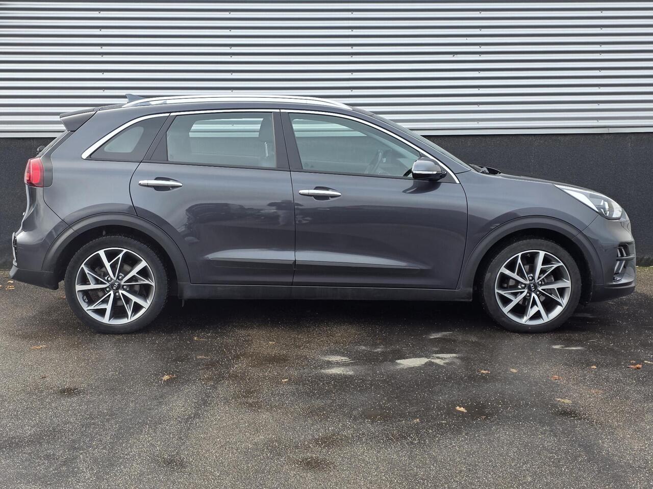 KIA Niro 1.6 GDi Hybrid DynamicLine Navigatie, 1e eign. NL-auto, Nieuw geleverd en dealeronderhouden, 18" LMV, Achteruitrijcamera & parkeersensoren, BTW-auto