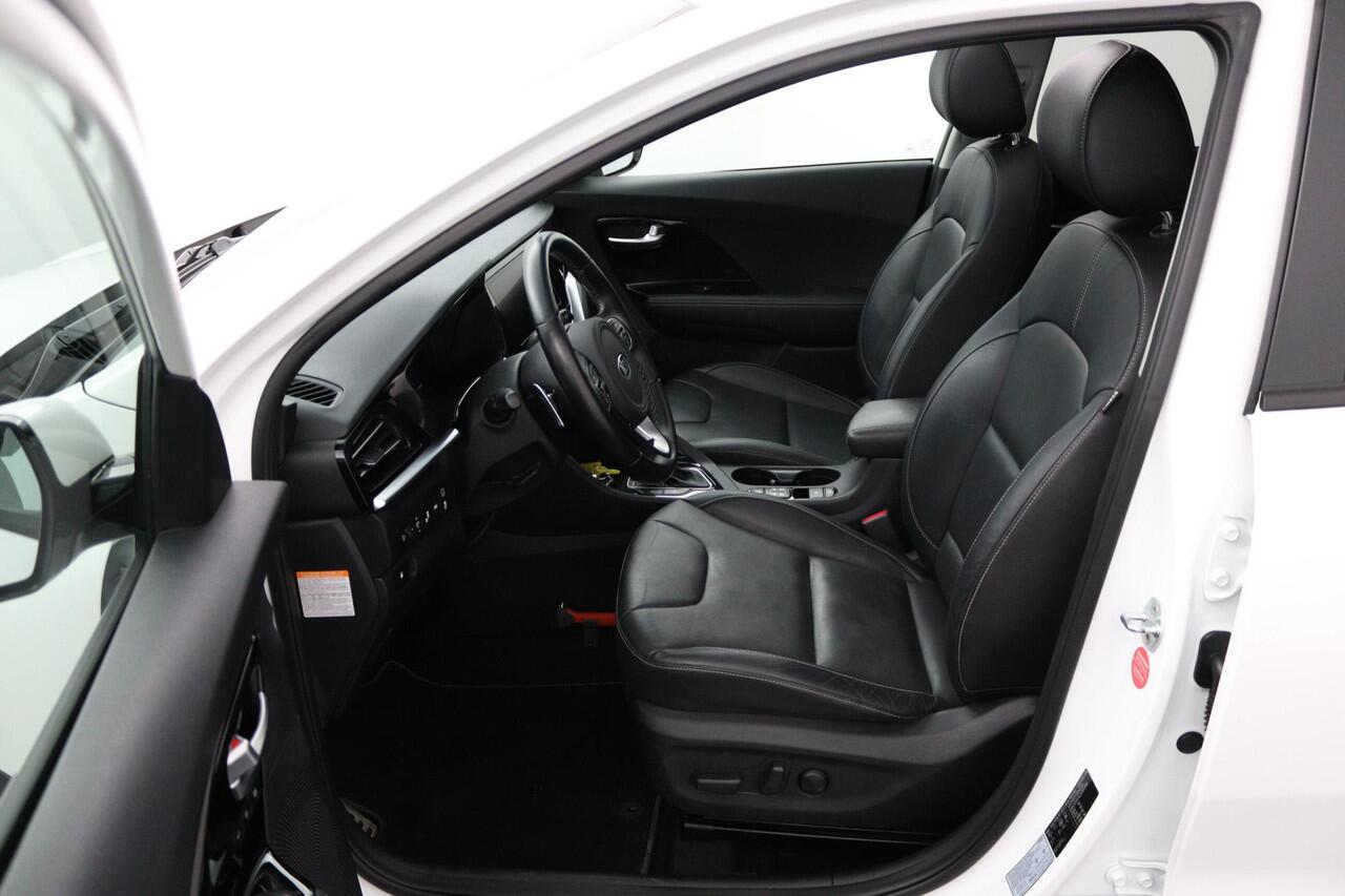 KIA Niro 1.6 GDi Hybrid ExecutiveLine | Leder | Navigatie | Stoelverwarming/verkoeling | Trekhaak