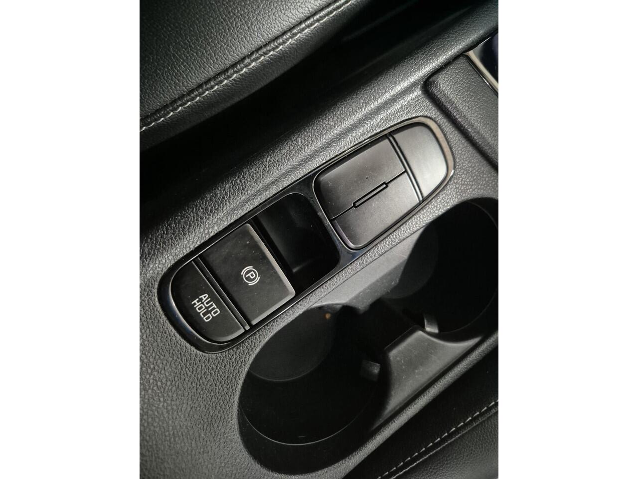 KIA Niro 1.6 GDi Hybrid DynamicLine NL auto, dealer onderhouden , erg compleet !!