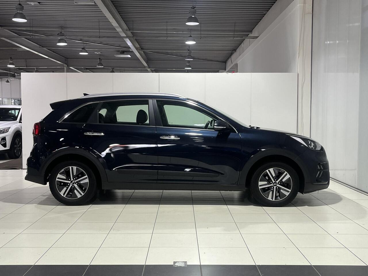 KIA Niro 1.6 GDi Hybrid DynamicLine Dealer onderhouden, NL auto, Nieuwe model, 10 jaar garantie* ! Navigatie Apple Carplay/Android Auto, parkeersensoren, camera