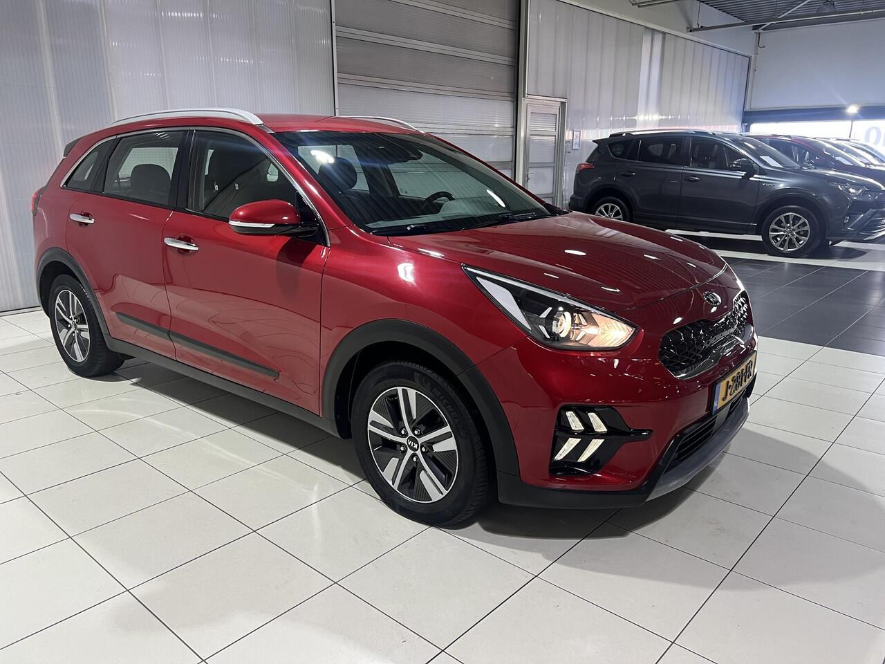 KIA Niro 1.6 GDi Hybrid DynamicLine Apple Carplay/Android Auto, Navigatie, Camera.