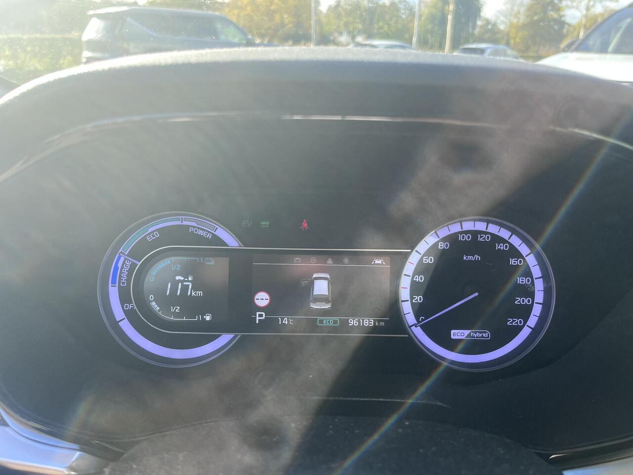 KIA Niro 1.6 GDi Hybrid DynamicPlusLine Navigatie | Lmv | Stoel- & stuurverwarming | Afneembare Trekhaak | 1e eigenaar | Dealer onderhouden!!