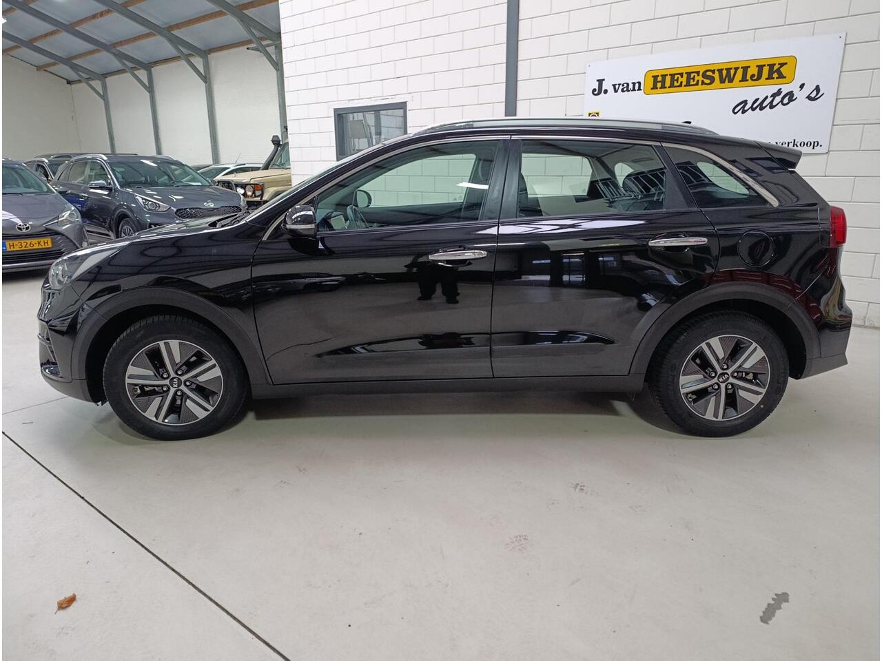 KIA Niro 1.6 GDi Hybrid DynamicLine Airco (automatisch) | Lmv | Pdc | Navi | Cv op afstand