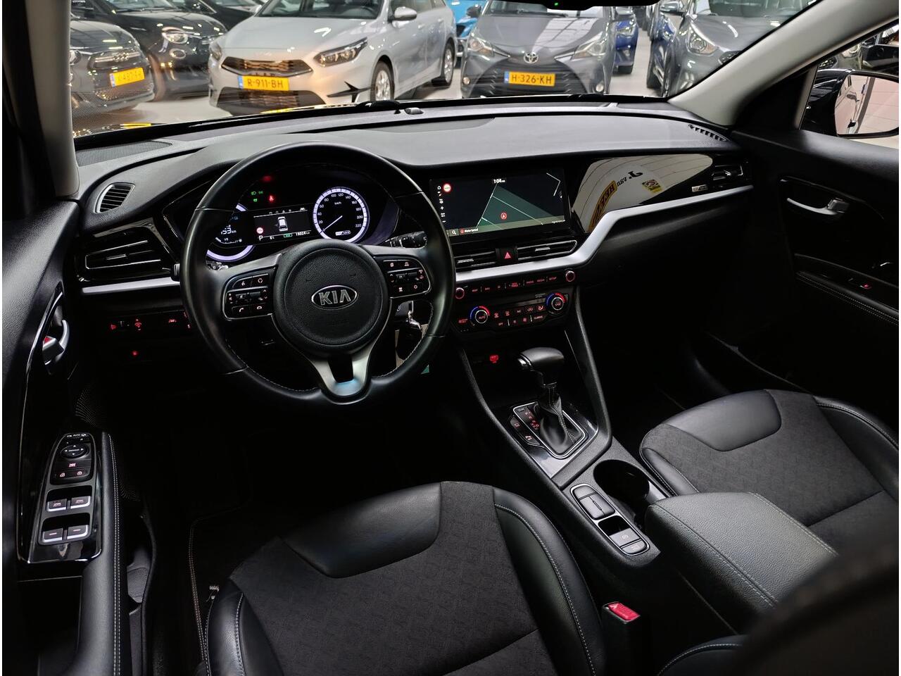 KIA Niro 1.6 GDi Hybrid DynamicLine Airco (automatisch) | Lmv | Pdc | Navi | Cv op afstand