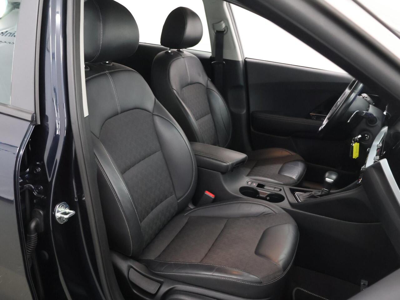 KIA Niro 1.6 GDi Hybrid DynamicLine | Navigatie | Parkeercamera | Climate Control | Cruise Control Adaptief | Apple carplay/Android auto |