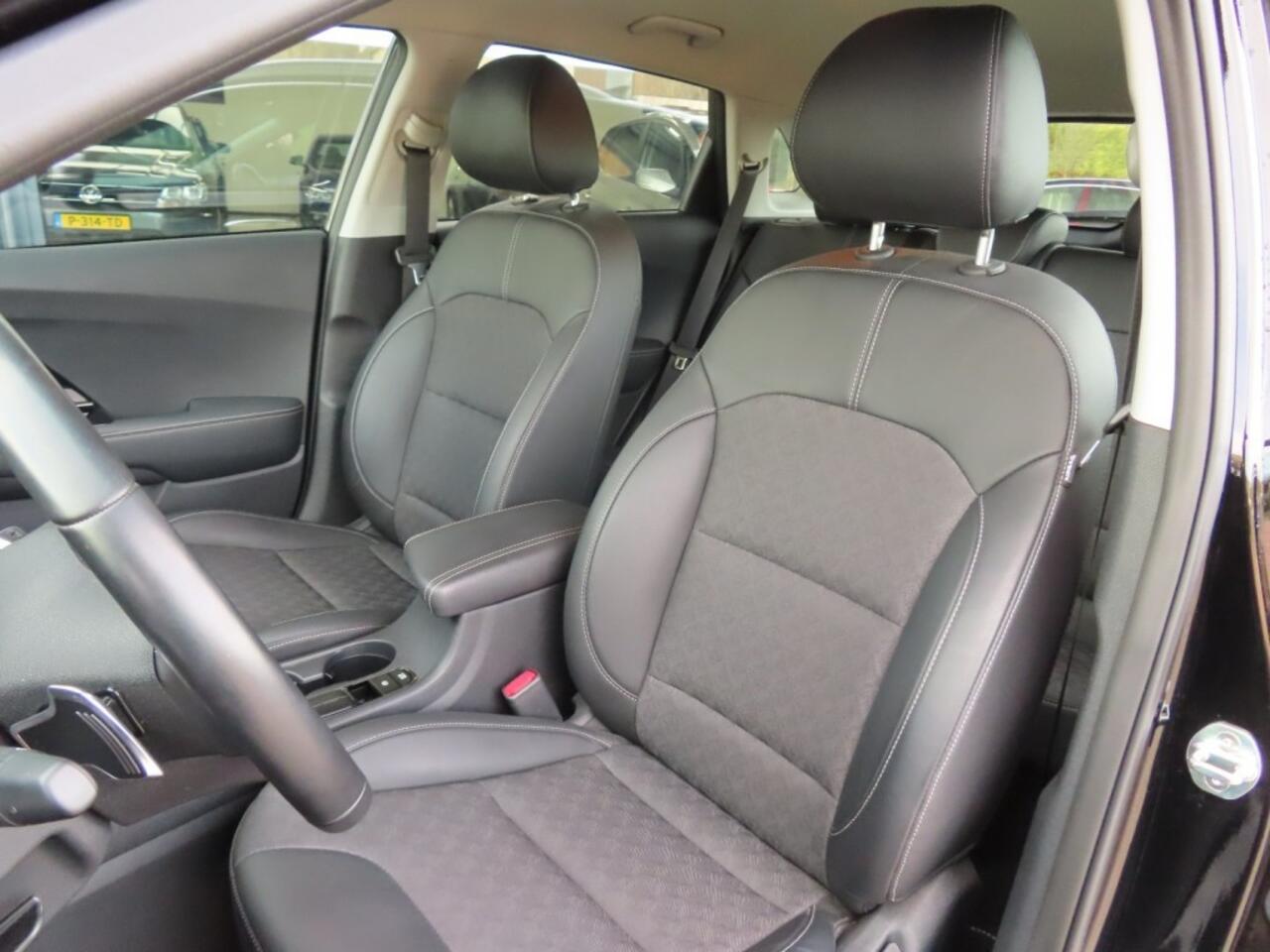 KIA Niro 1.6 GDI Hybride DynamicLine Ecc Acc Navi 2020