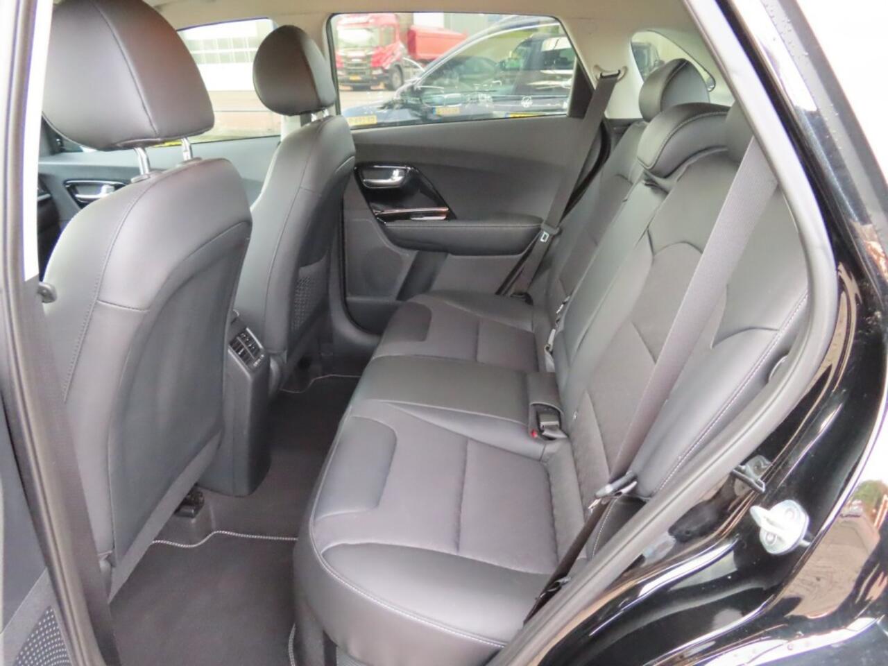 KIA Niro 1.6 GDI Hybride DynamicLine Ecc Acc Navi 2020