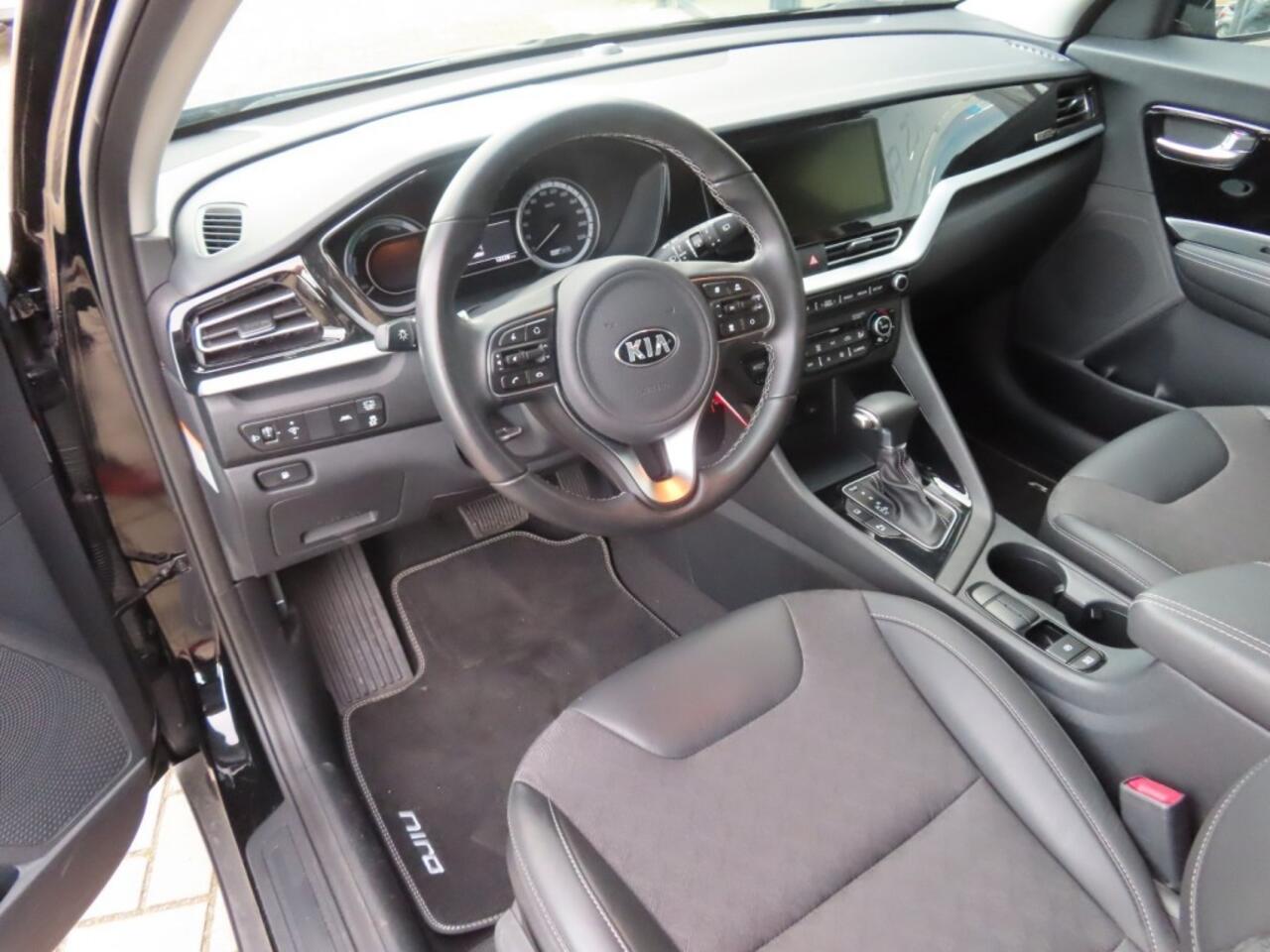 KIA Niro 1.6 GDI Hybride DynamicLine Ecc Acc Navi 2020