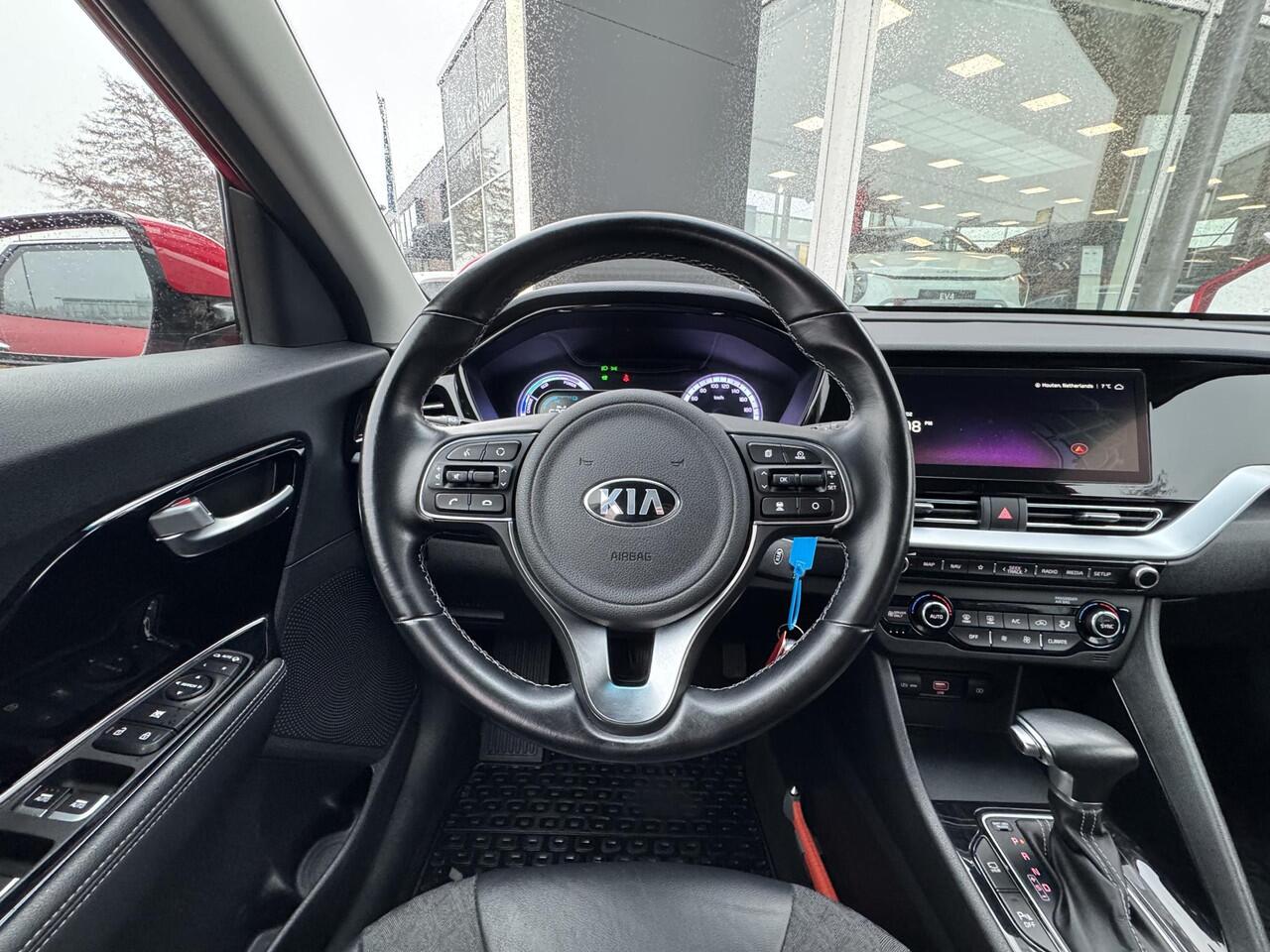 KIA Niro 1.6 GDi Hybrid DynamicLine Eerste Eigenaar, Dealeronderhouden, Trekhaak, Apple Carplay/Android Auto, Enz...