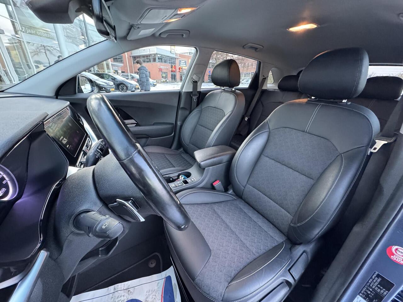 KIA Niro 1.6 GDi PHEV DynamicPlusLine Dealeronderhouden, Afneembare trekhaak, Eerste Eigenaar, Dodehoekassistentie, All Season Banden, Enz...