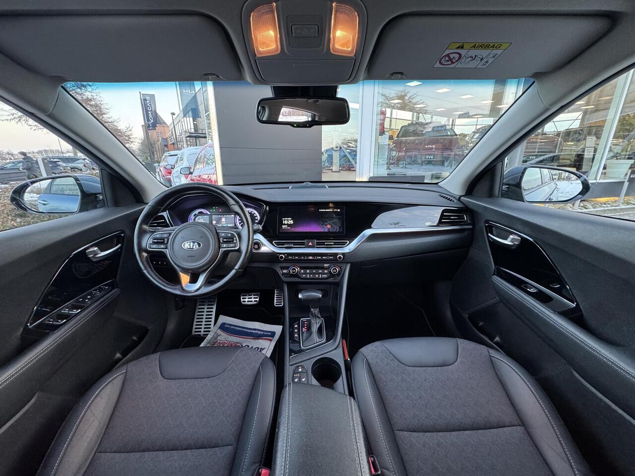 KIA Niro 1.6 GDi PHEV DynamicPlusLine Dealeronderhouden, Afneembare trekhaak, Eerste Eigenaar, Dodehoekassistentie, All Season Banden, Enz...