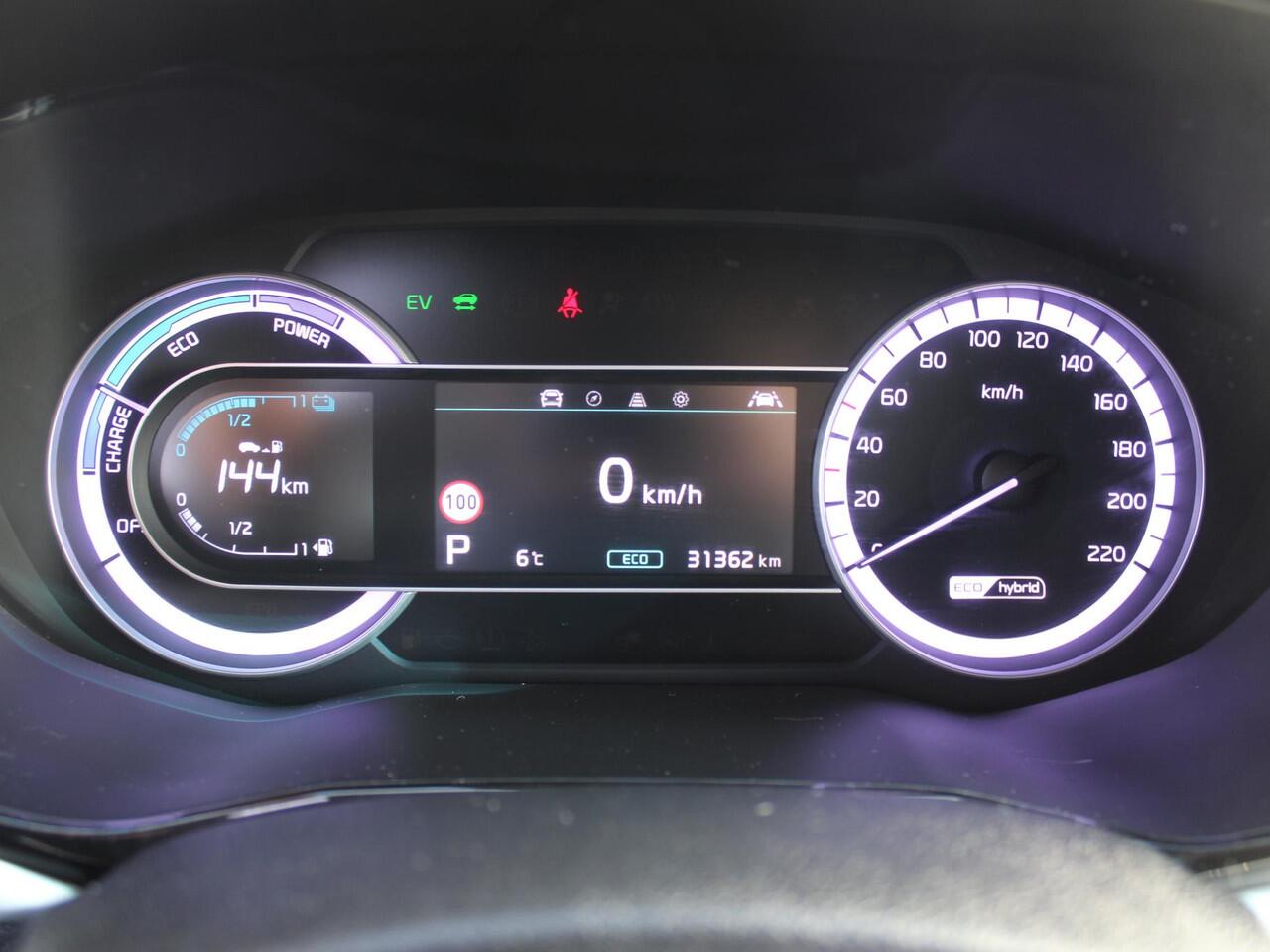 KIA Niro 1.6 GDi Hybrid DynamicLine | Trekhaak | Camera | Clima | Navi | Cruise adapt. | 16"LM | Apple Carplay/Android Auto |