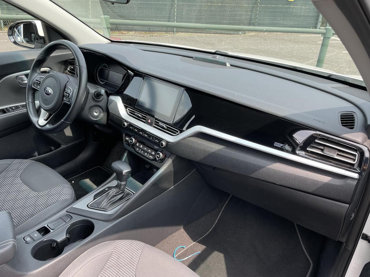 KIA Niro 1.6 GDi PHEV DynamicLine | 10 jaar garantie, 1e eigenaar, Dealer onderhouden, Apple CarPlay / Android Auto, Adapt. Cruise Control, 1300kg trekgewicht, weinig km!