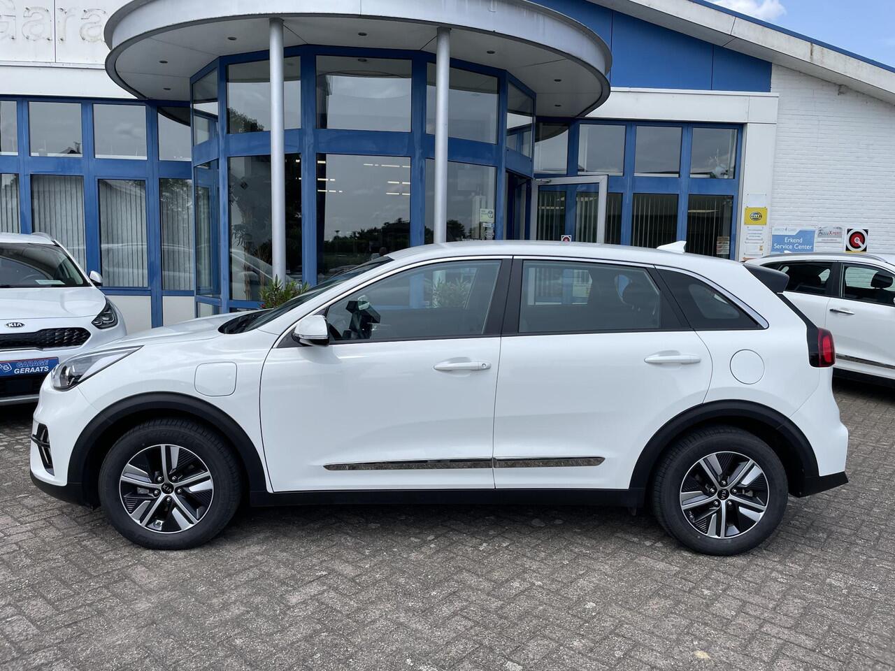 KIA Niro 1.6 GDi PHEV DynamicLine | 10 jaar garantie, 1e eigenaar, Dealer onderhouden, Apple CarPlay / Android Auto, Adapt. Cruise Control, 1300kg trekgewicht, weinig km!