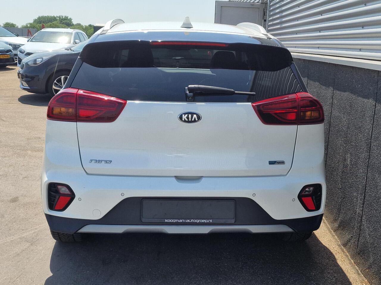 KIA Niro 1.6 GDi Hybrid Edition Navigatie, Smart Key, PDC, LMV, Adaptieve cruise control,