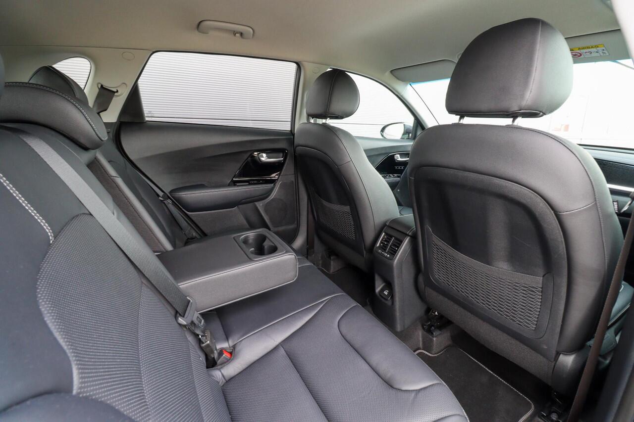 KIA Niro 1.6 GDi PHEV ExecutiveLine | Trekhaak | Leer | Schuifdak | Adaptieve cruise | Rijklaarprijs - incl.garantie