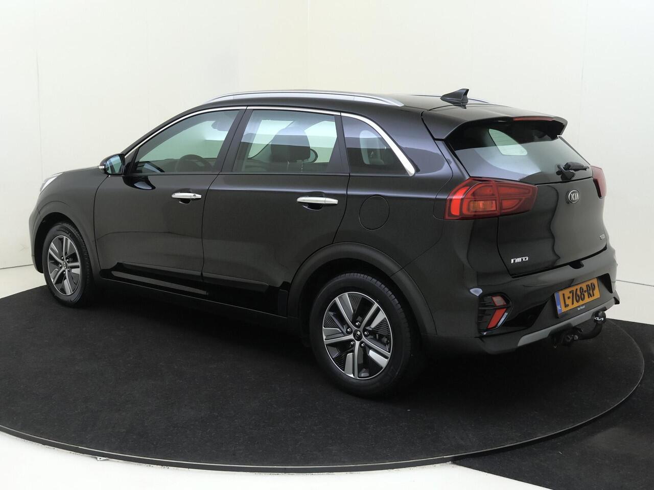 KIA Niro 1.6 GDi Hybrid ExecutiveLine 140PK | Navigatie | Apple Carplay | Elektrisch schuifdak | Camera | Trekhaak | Climate control |