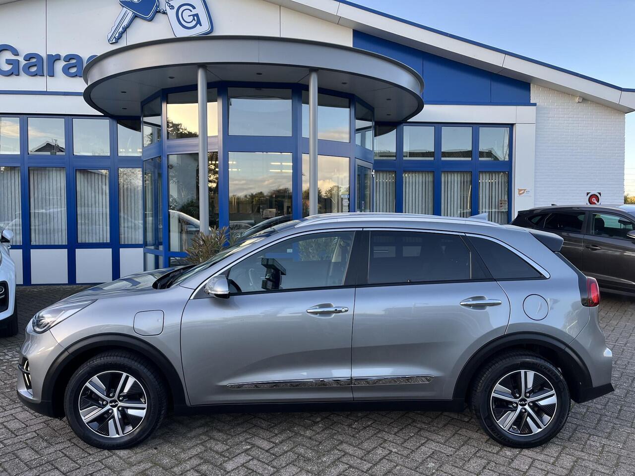 KIA Niro 1.6 GDi PHEV DynamicPlusLine | 10 jaar garantie, Digitaal Display, Dealer onderhouden, Parkeersensoren V+A, LED, 1e eigenaar, 1300kg trekgewicht, Fabrieksgarantie!