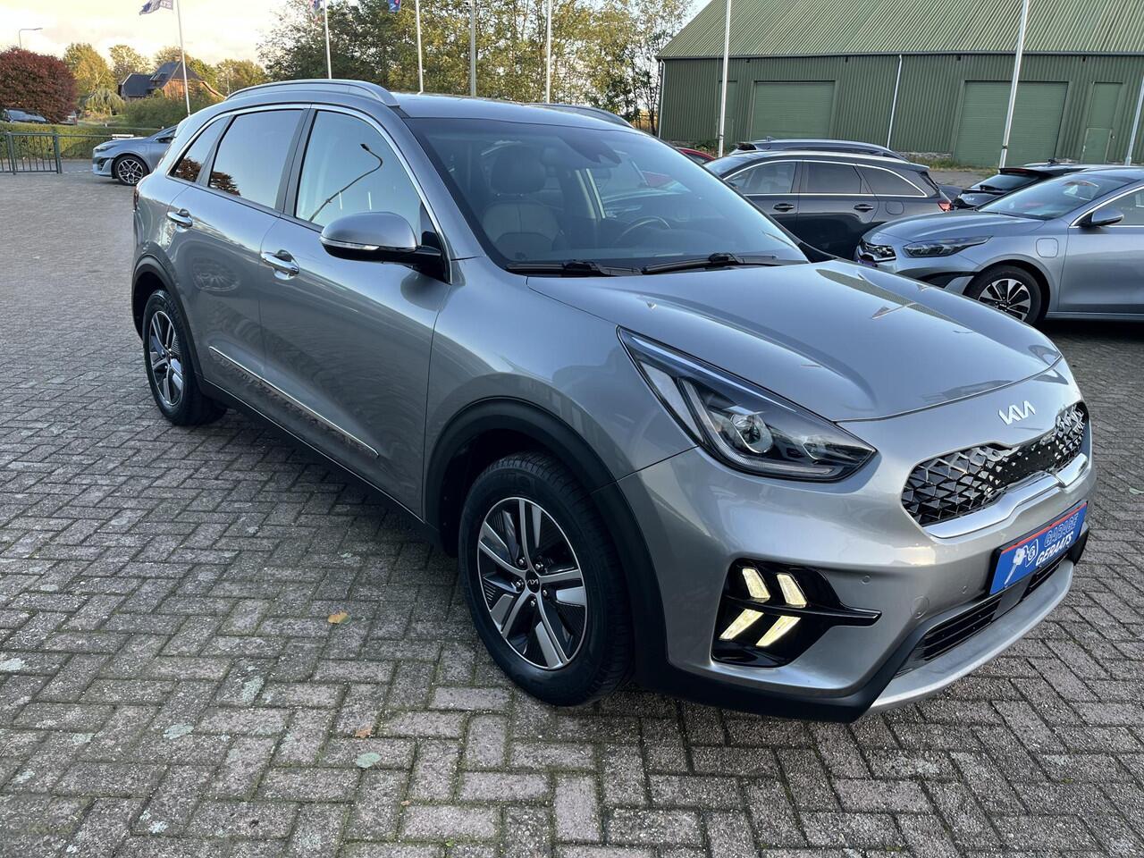 KIA Niro 1.6 GDi PHEV DynamicPlusLine | 10 jaar garantie, Digitaal Display, Dealer onderhouden, Parkeersensoren V+A, LED, 1e eigenaar, 1300kg trekgewicht, Fabrieksgarantie!