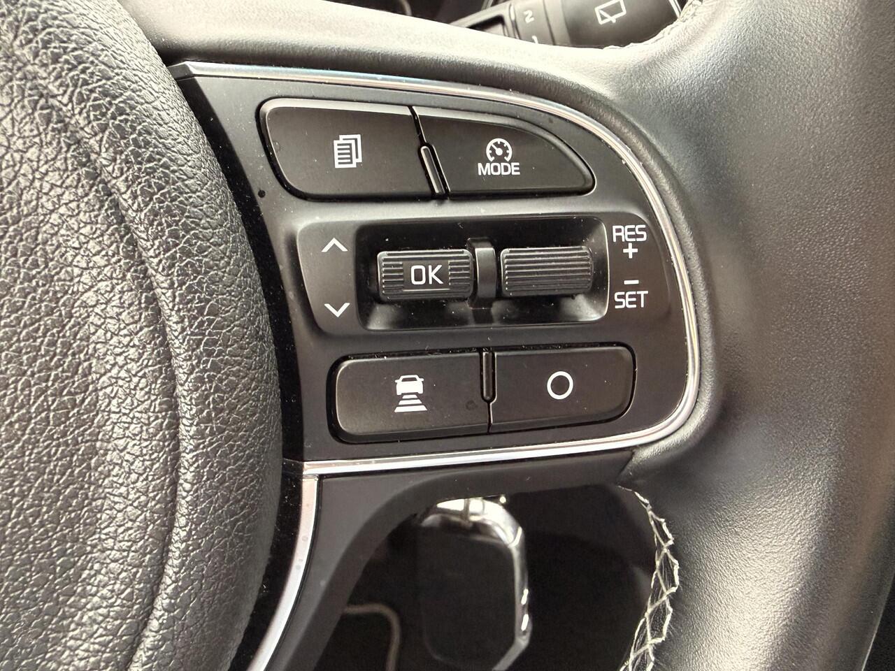 KIA Niro 1.6 GDi Hybrid ExecutiveLine | PANO | ADAPTIVE CRUISE CONTROL | CAMERA |