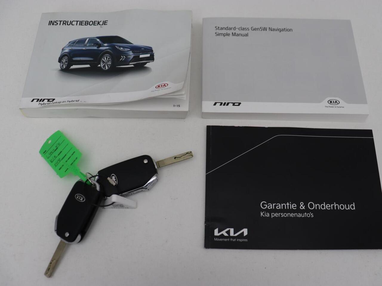 KIA Niro 1.6 GDI Hybrid DynamicLine | Adaptive cruise | cruise | Camera | Carplay | Half leder | Navigatie | DAB | Climate control | Parkeerhulp