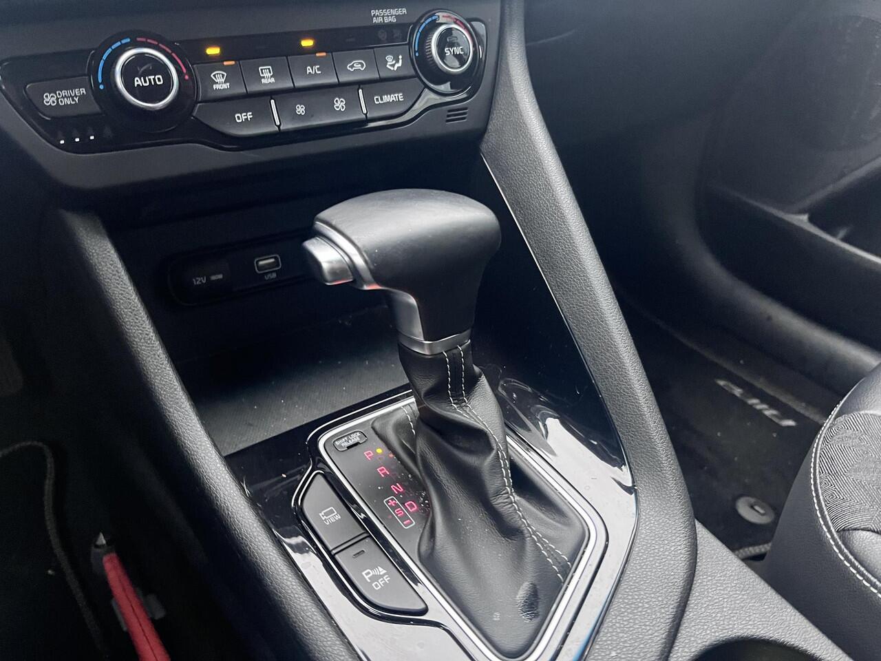 KIA Niro 1.6 GDi Hybrid DynamicLine Navigatie|Camera|Cruise control| Dealer onderhouden!!