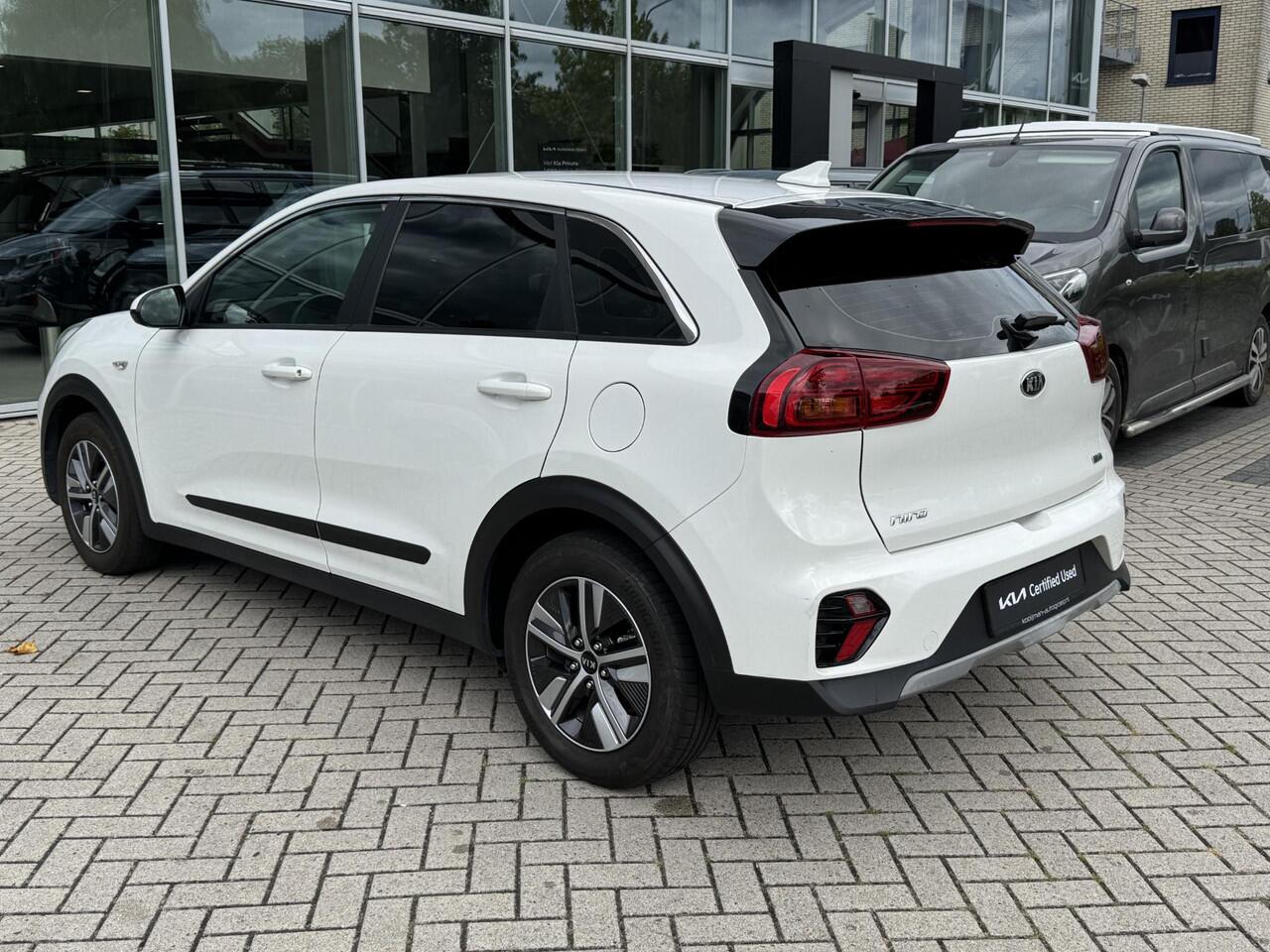 KIA Niro 1.6 GDi Hybrid ComfortLine Cruise control, achteruitrij camera, navigatie Apple CarPlay/Android Auto, automaat, hybride!
