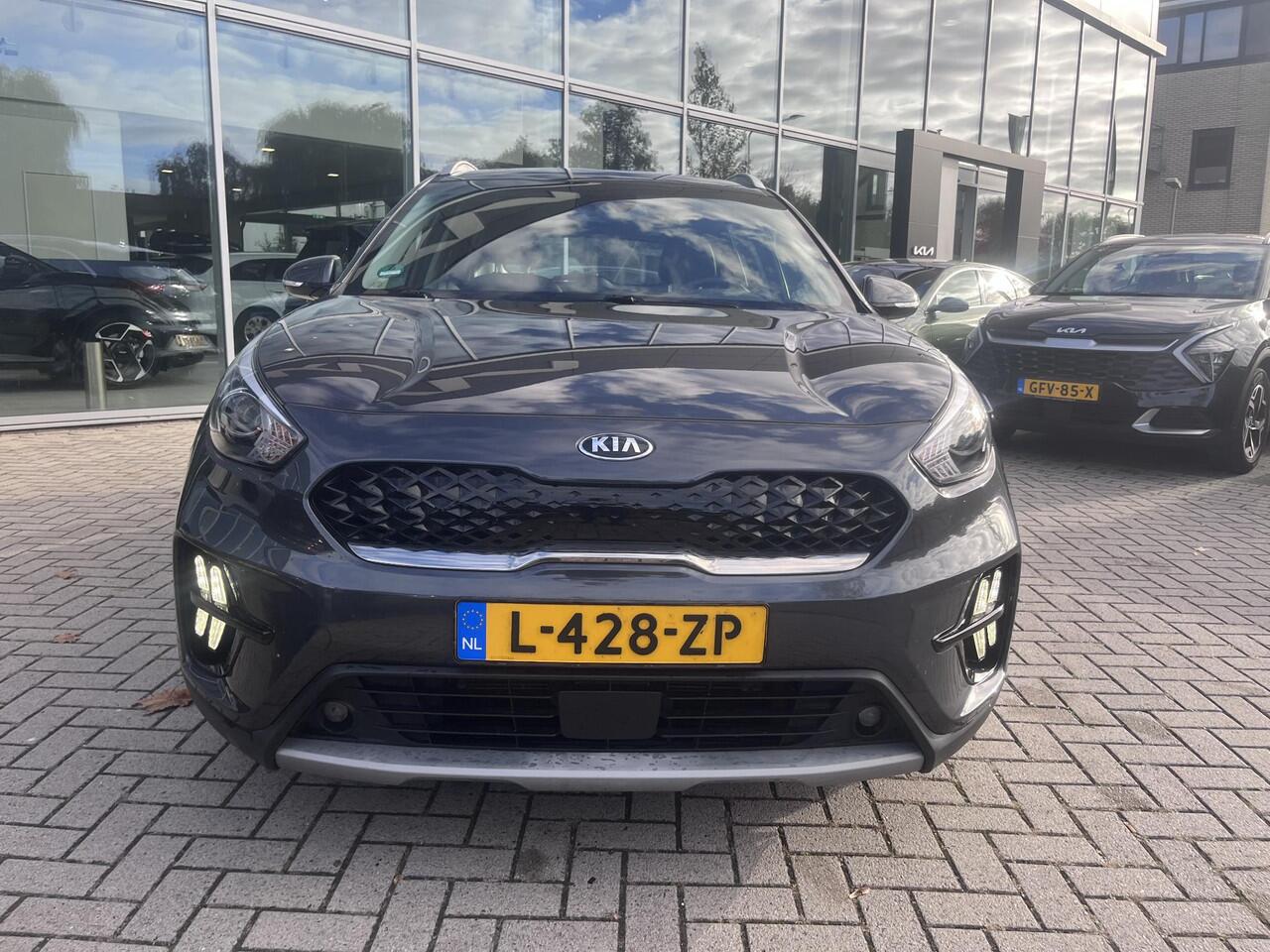 KIA Niro 1.6 GDi Hybrid DynamicLine | Schuifdak | Trekhaak | Navigatie | Apple CarPlay/Android Auto | Adaptieve cruise control | 1e eigenaar! Dealer onderhouden!!