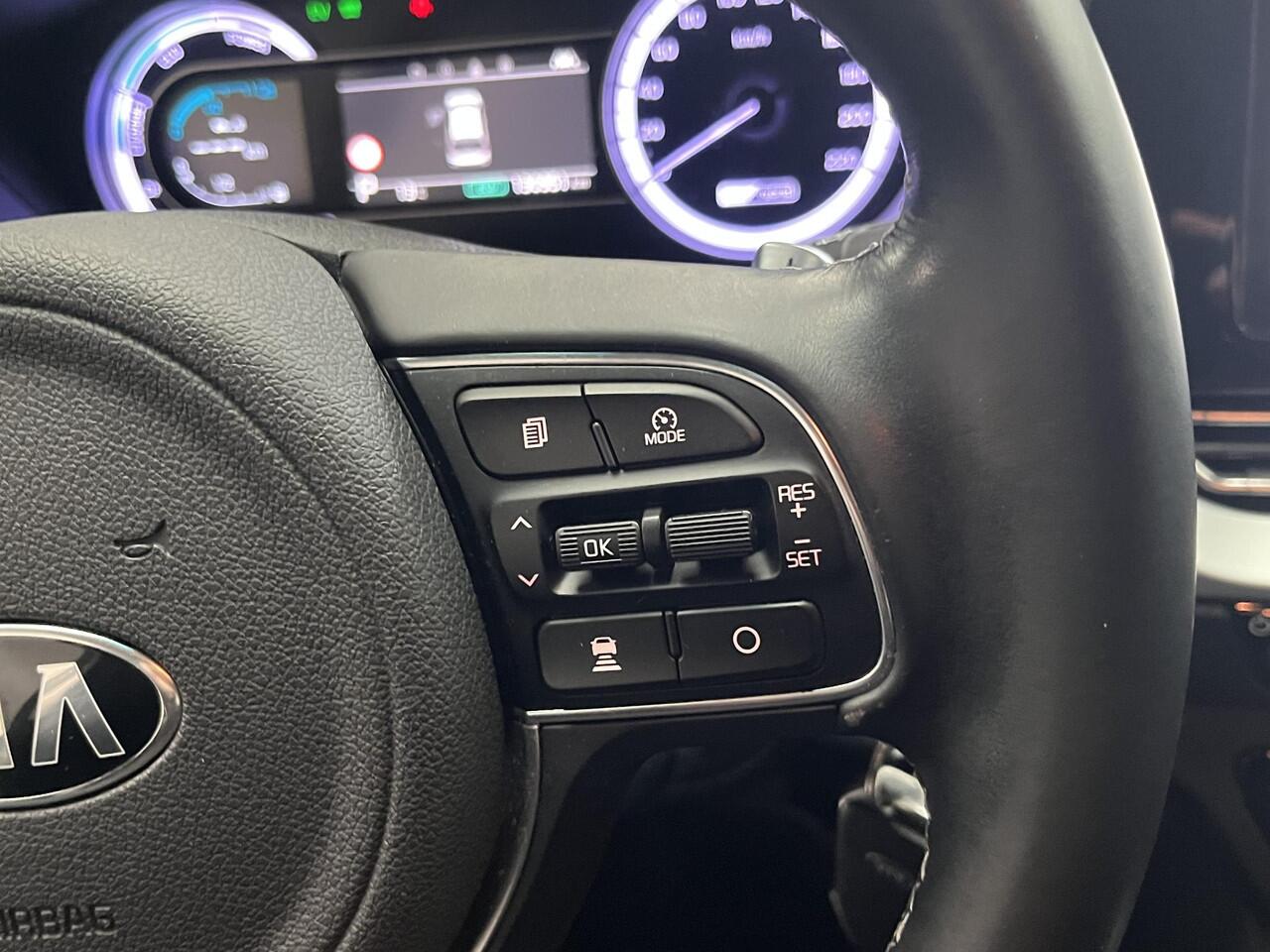 KIA Niro 1.6 GDi Hybrid DynamicLine met Trekhaak, Cruisecontrol, Achteruitrij Camera, Apple Carplay en Android Auto, Navigatie