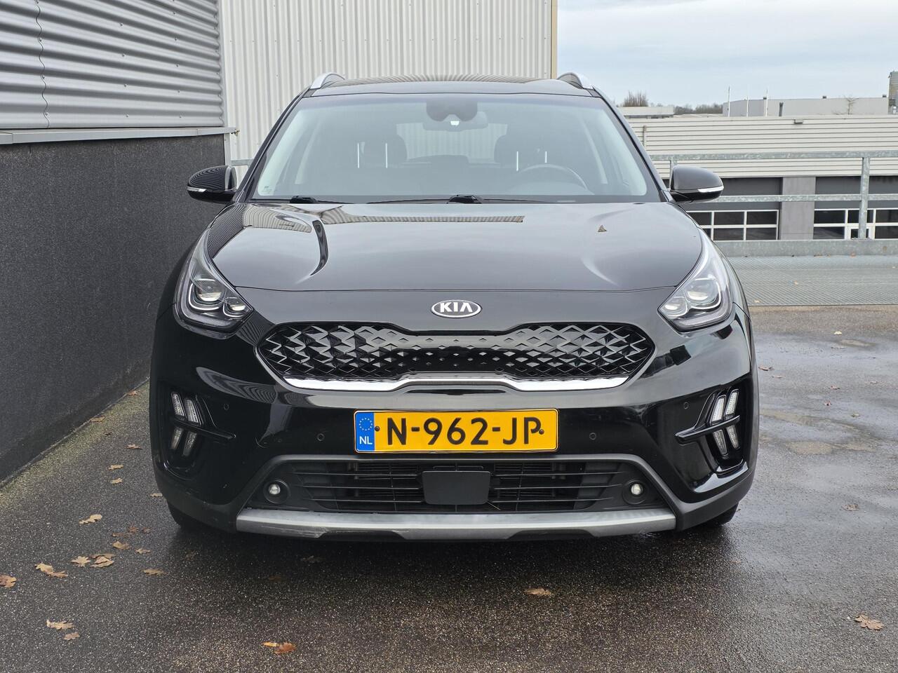 KIA Niro 1.6 GDi Hybrid DynamicPlusLine Navigatie, Lederen bekleding, Stoel- & Stuurwiel verwarmd, Dodehoekdetectie, Smart Key, Privacy Glass, Dealeronderhouden