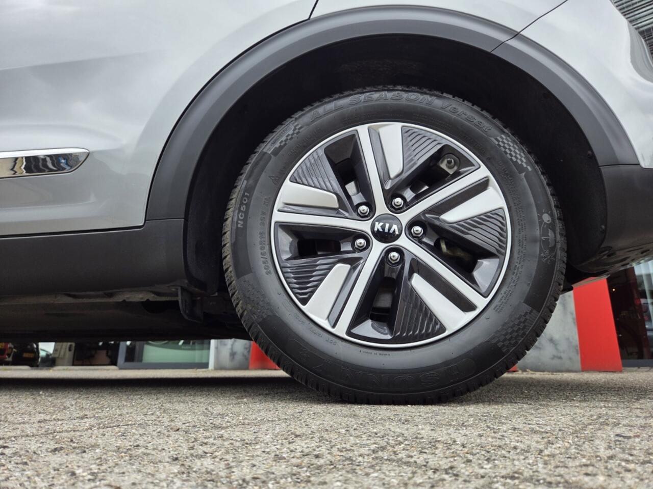KIA Niro 1.6 GDi PHEV ComfortLine | Climate | CarPlay | Cruise | Camera