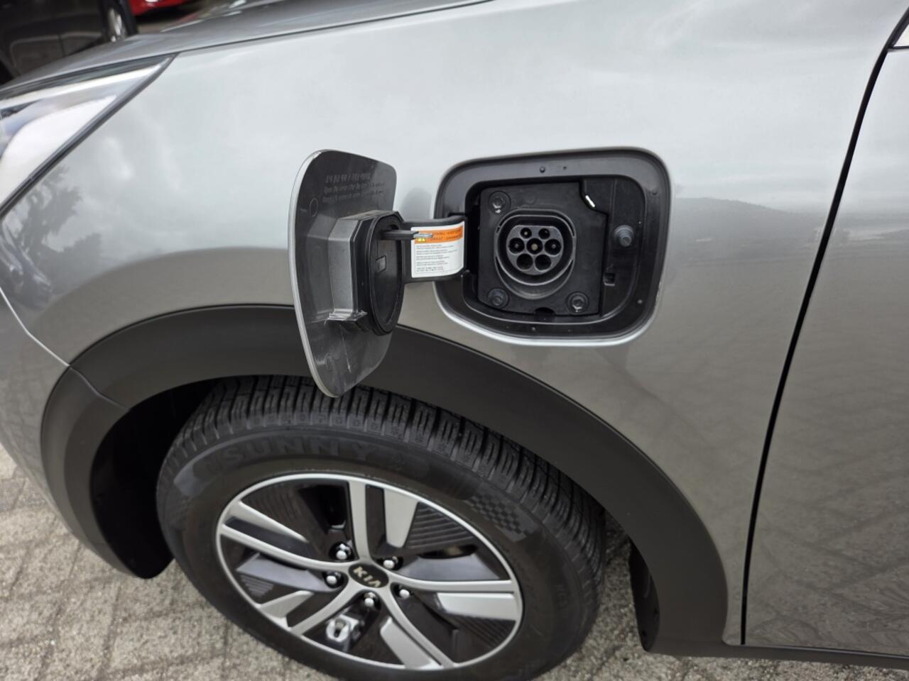 KIA Niro 1.6 GDi PHEV ComfortLine | Climate | CarPlay | Cruise | Camera
