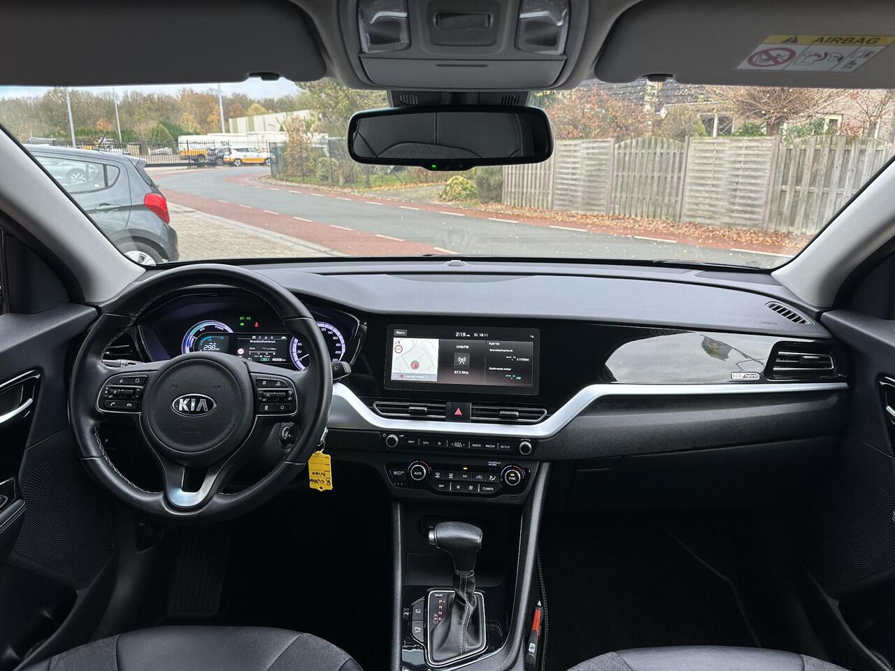 KIA Niro 1.6 GDi Hybrid DynamicLine | Airco |All Seasons | Lage tellerstand