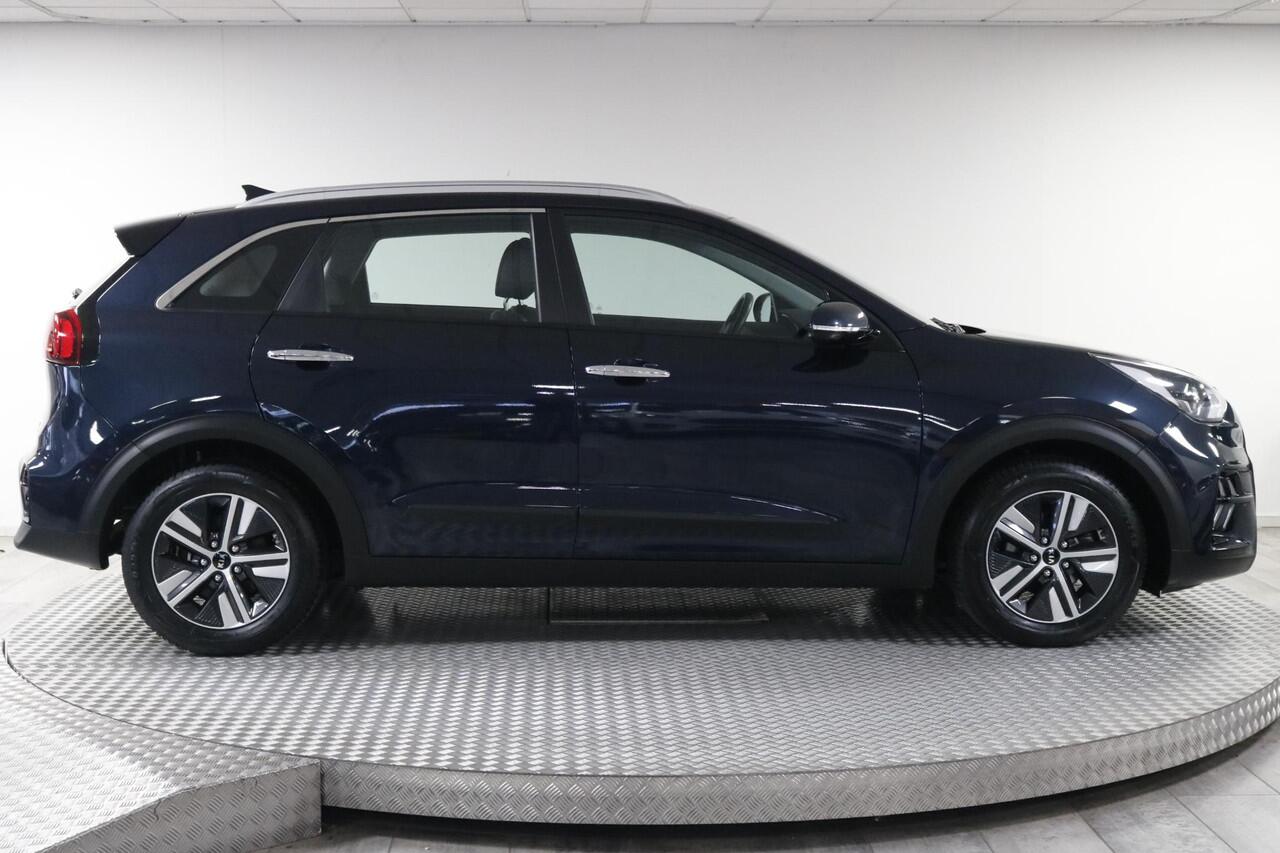 KIA Niro 1.6 GDi Hybrid DynamicLine Schuif/Kanteldak | Carplay | All.season banden